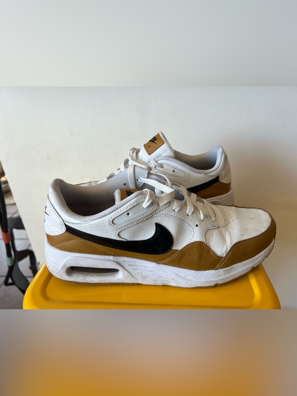 Nike Air Max SC Leather White Yellow Mens 10.5